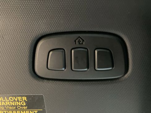 Used 2023 Ford Escape ST-Line Elite image 25