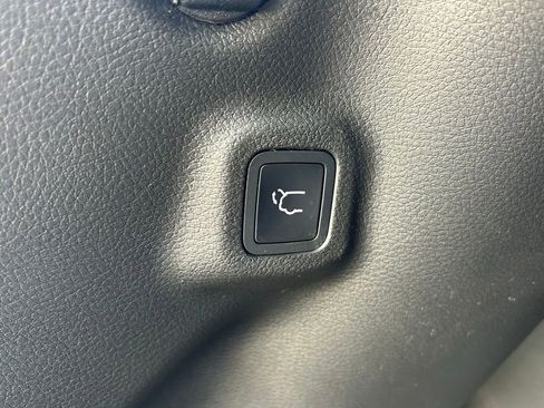 New 2026 Jeep Compass Limited image 39