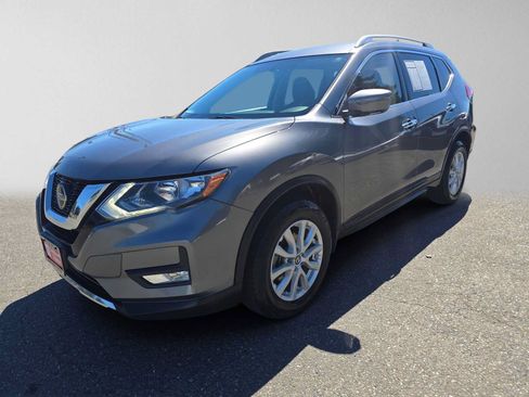 Used 2018 Nissan Rogue SV AWD/4WD image 7