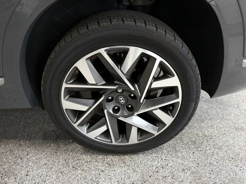 Used 2022 Hyundai Santa Fe Calligraphy AWD/4WD image 26