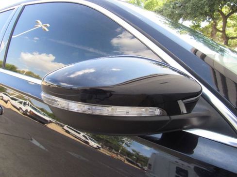 Used 2022 Volkswagen Passat 2.0T SE image 24