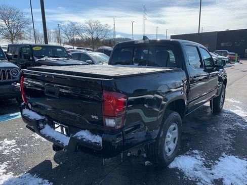 Used 2023 Toyota Tacoma SR image 6