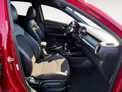 Used 2020 Kia Forte GT FWD image 19