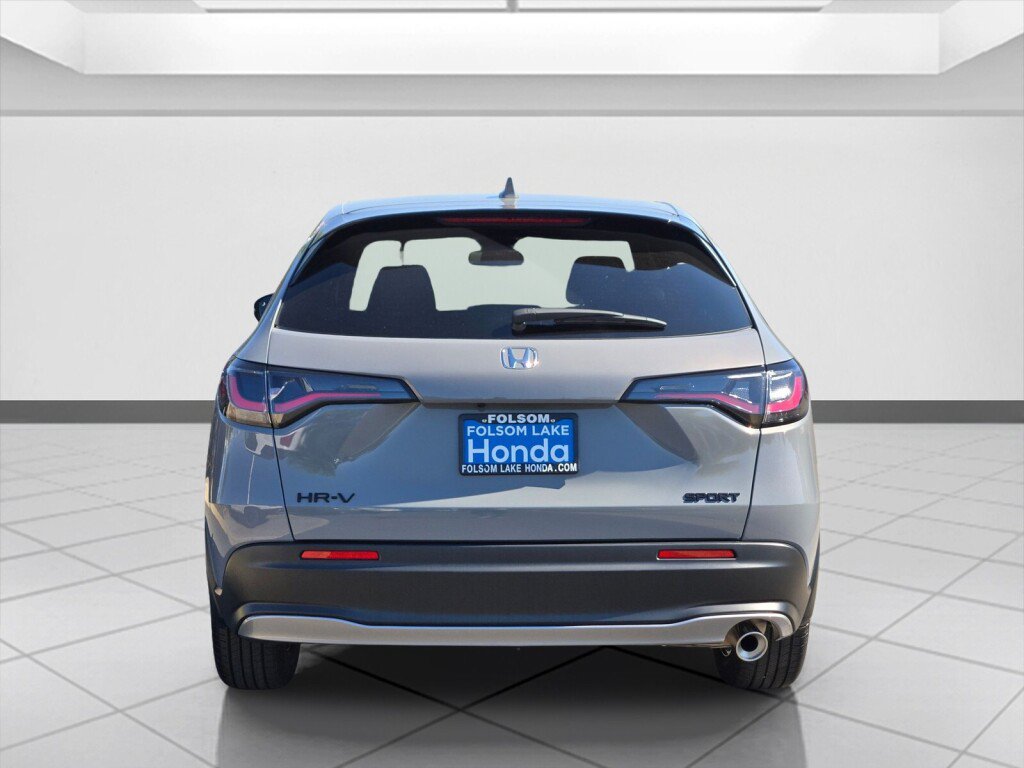 Certified 2027 Honda HR-V Sport image 6