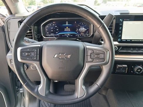 Certified 2024 Chevrolet Silverado 1500 RST AWD/4WD image 17