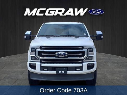 Used 2022 Ford F250 Platinum image 2