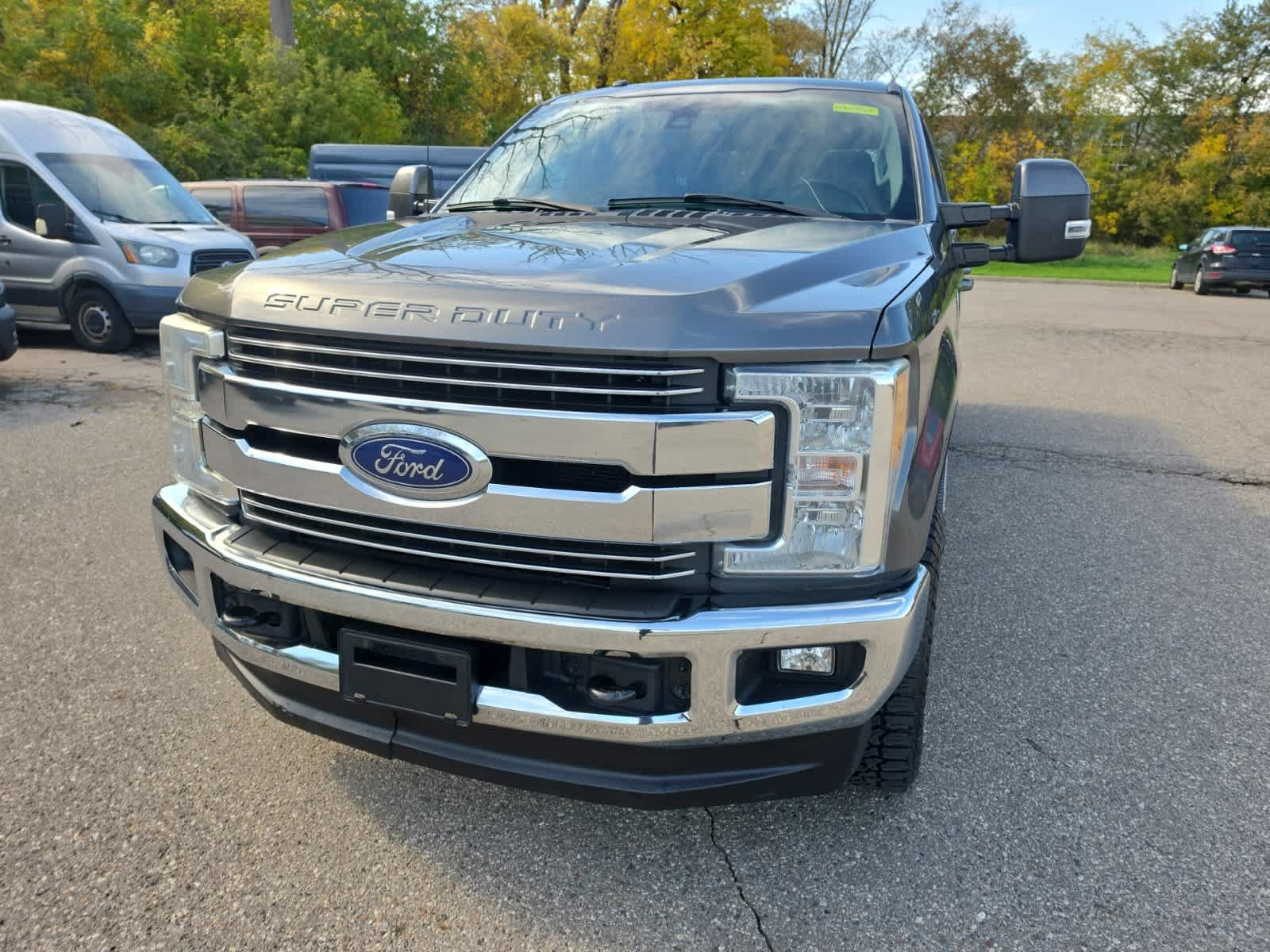 Used 2017 Ford F250 Lariat w/ Lariat Ultimate Package AWD/4WD image 2