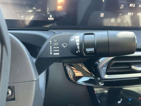 New 2026 Nissan Sentra SV w/ SV Convenience Package image 22