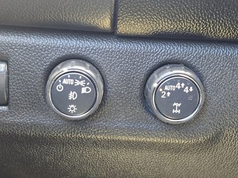 Used 2019 GMC Canyon Denali image 29