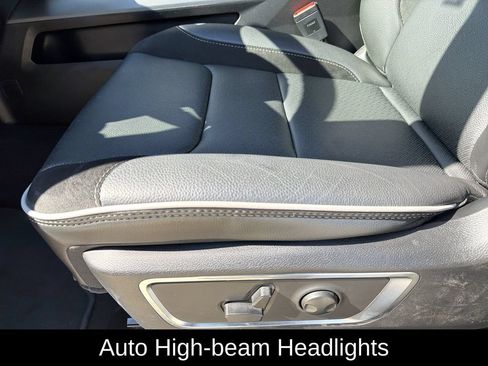 Used 2026 RAM 1500 Laramie AWD/4WD image 16