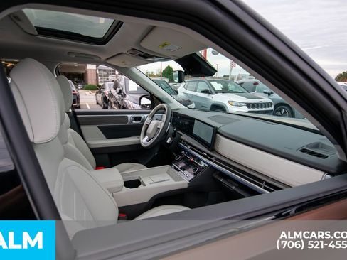 Used 2024 Hyundai Santa Fe Calligraphy image 25