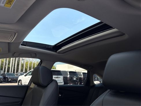 Used 2024 Honda Accord Touring image 31