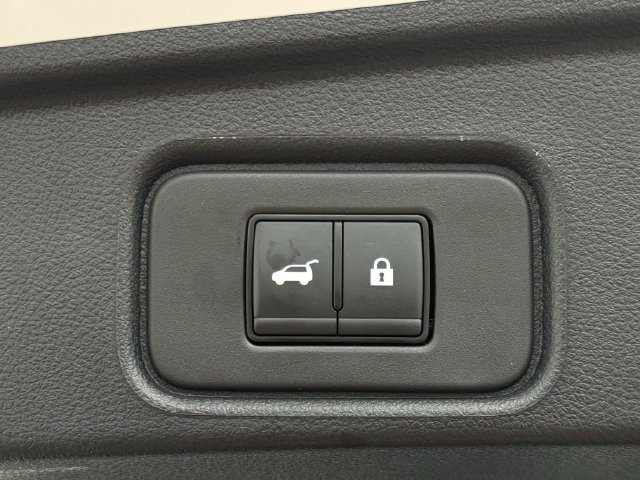 Used 2025 Nissan Pathfinder Platinum w/ Cargo Package FWD image 35