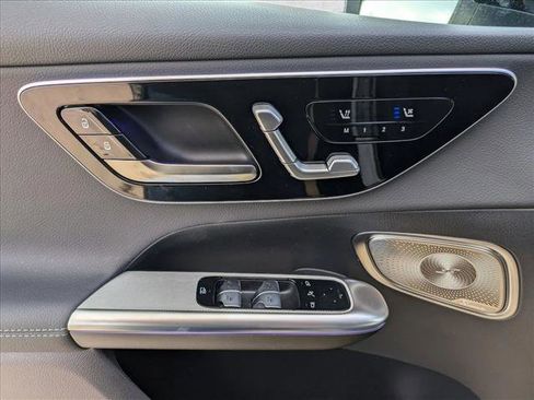 New 2026 Mercedes-Benz GLC 300 4MATIC image 4