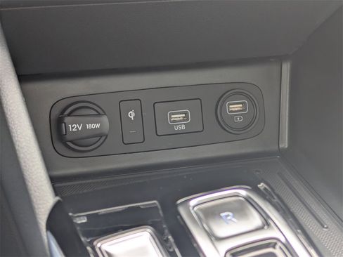 Used 2022 Hyundai Sonata Limited image 22