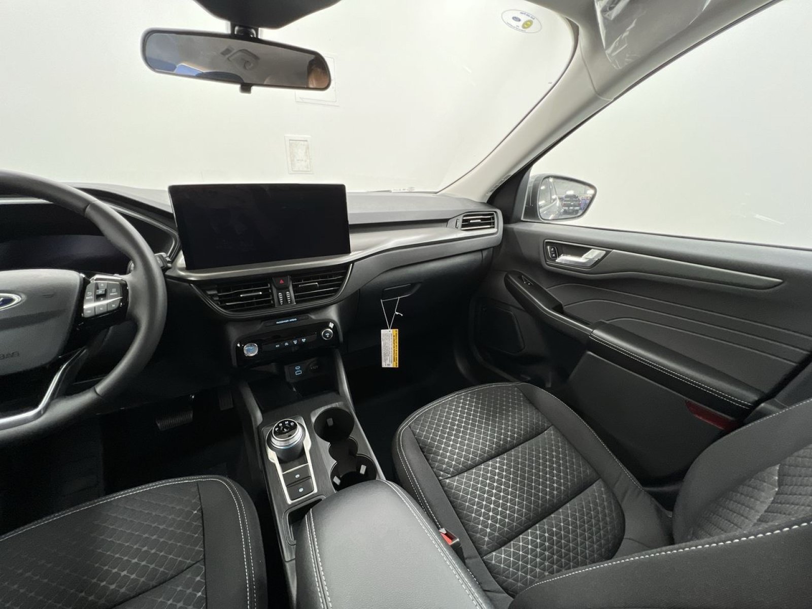 Used 2023 Ford Escape Active w/ Tech Pack #2 AWD/4WD image 14