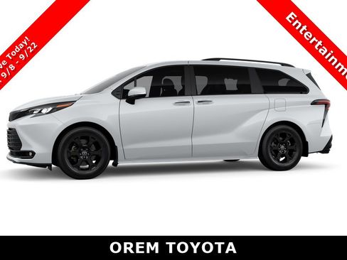 New 2026 Toyota Sienna XLE Woodland Edition AWD/4WD image 3