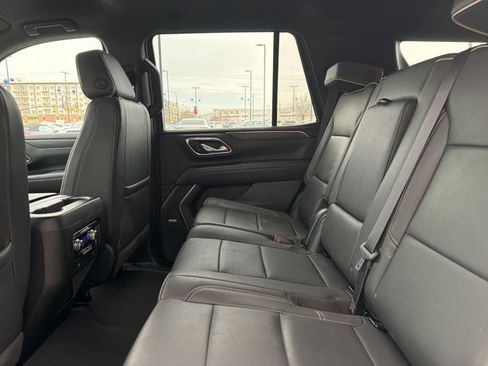 Used 2024 GMC Yukon SLT image 20