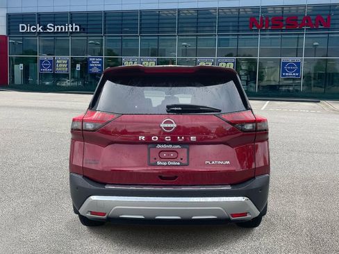 Used 2023 Nissan Rogue Platinum w/ Platinum Premium Package image 5