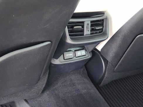 Used 2025 Lexus ES 350 w/ Premium Package image 30