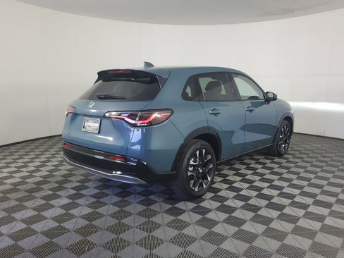 New 2026 Honda HR-V EX-L image 4