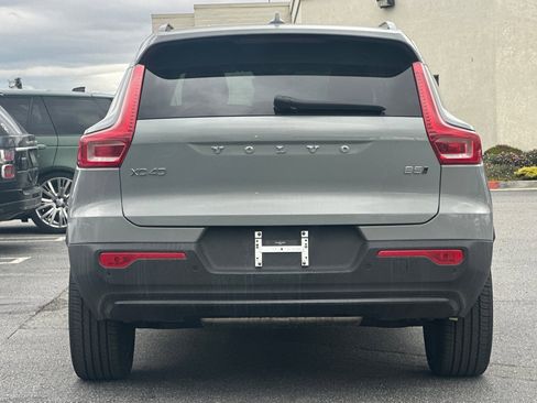 New 2026 Volvo XC40 B5 Plus w/ Protection Package Premier image 4