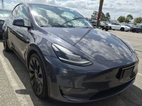 Used 2022 Tesla Model Y Performance AWD/4WD image 1