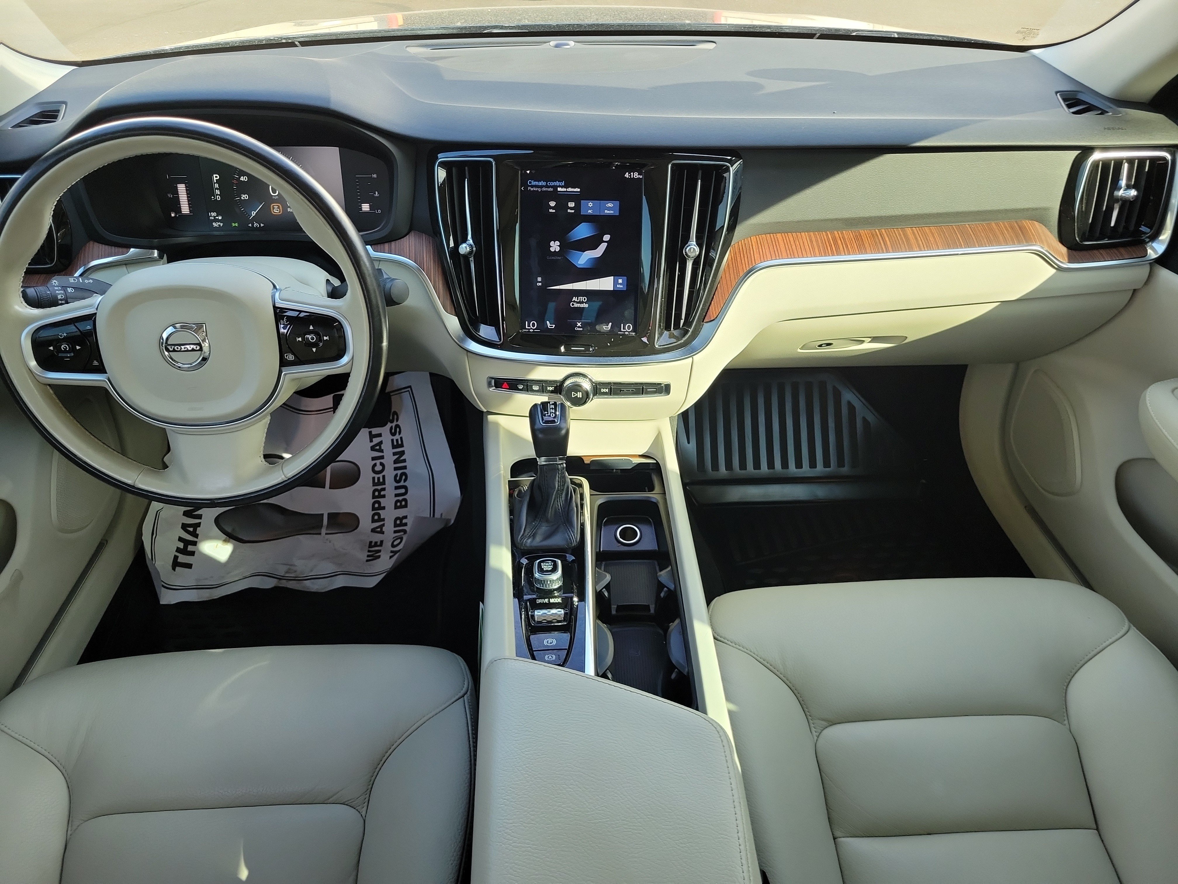 Used 2019 Volvo S60 T5 Momentum w/ Premium Package FWD image 9
