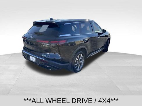Certified 2023 INFINITI QX60 Luxe w/ Performance Audio Package image 5
