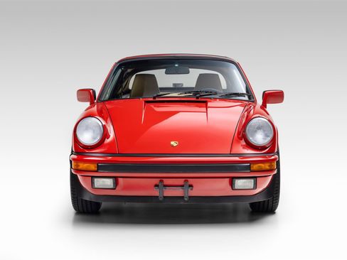 Used 1988 Porsche 911 Carrera RWD image 3