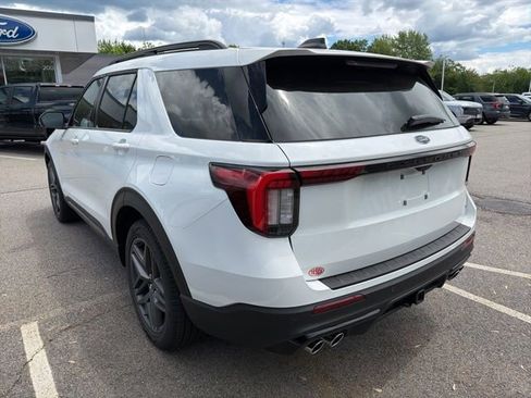 New 2026 Ford Explorer ST AWD/4WD image 5