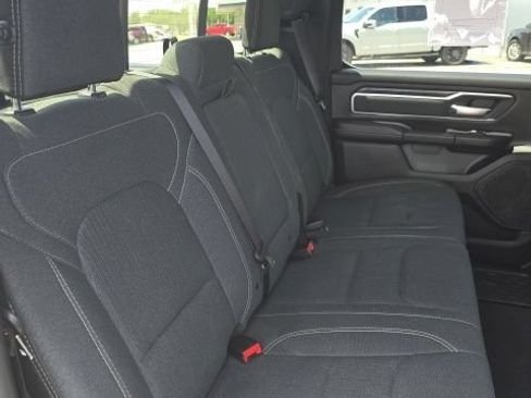 Used 2022 RAM 1500 Big Horn AWD/4WD image 31