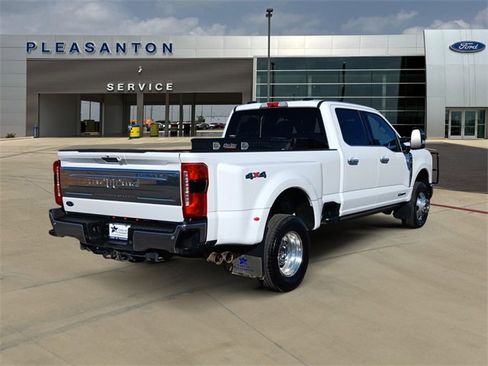 Used 2024 Ford F350 King Ranch w/ Chrome Package image 5
