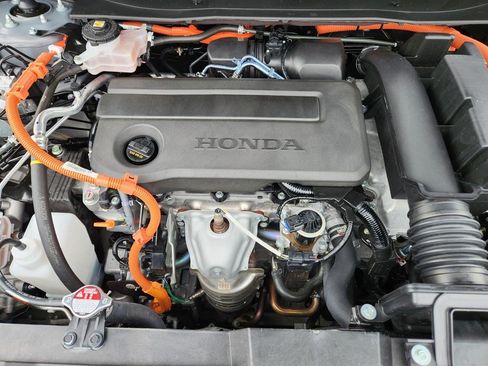 Certified 2026 Honda CR-V Sport-L image 9