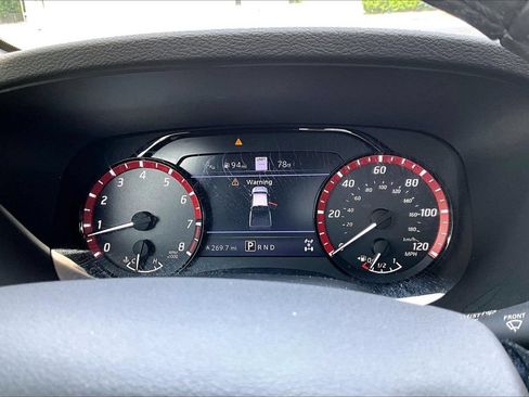 Used 2022 Nissan Frontier PRO-4X w/ Pro-4X Premium Package AWD/4WD image 9