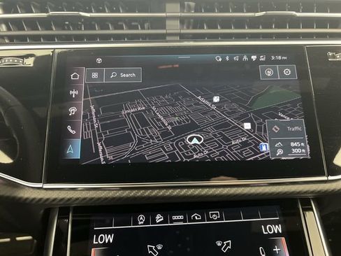 Used 2024 Audi SQ8 Premium Plus image 10