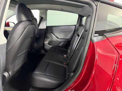 Used 2025 Tesla Model Y Long Range image 24