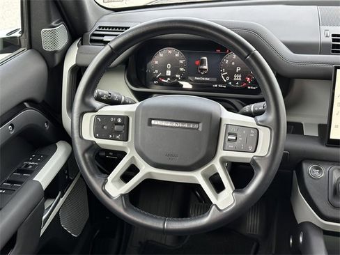 Used 2024 Land Rover Defender 130 S image 24