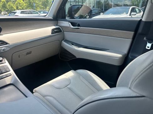 Used 2021 Hyundai Palisade Limited w/ Cargo Package FWD image 18