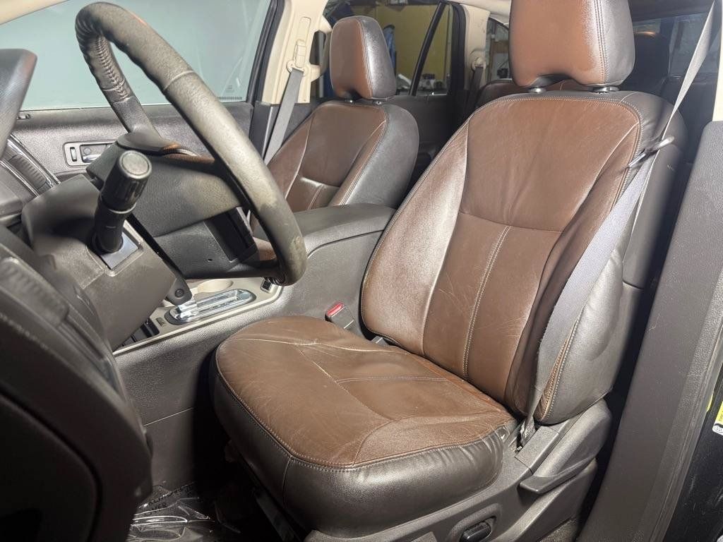 Used 2010 Ford Edge Limited FWD image 30