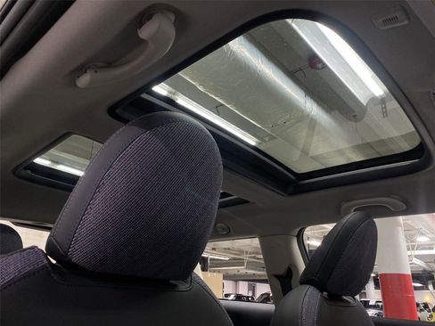 Certified 2025 MINI Cooper S image 20