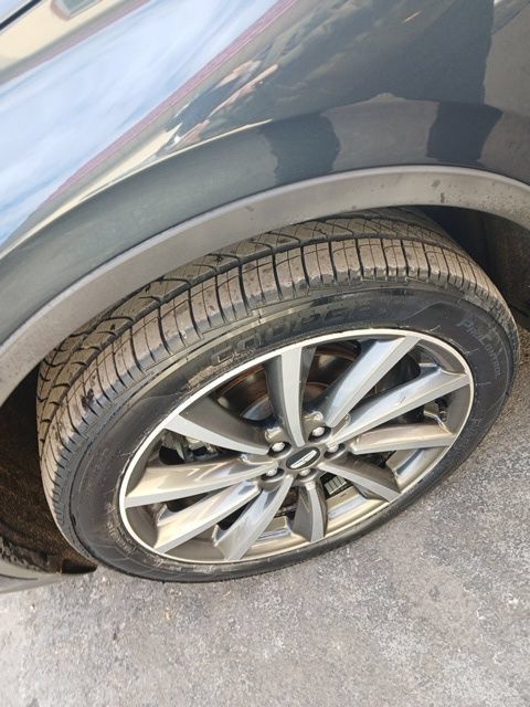 Used 2020 Lincoln Corsair Reserve AWD/4WD image 10