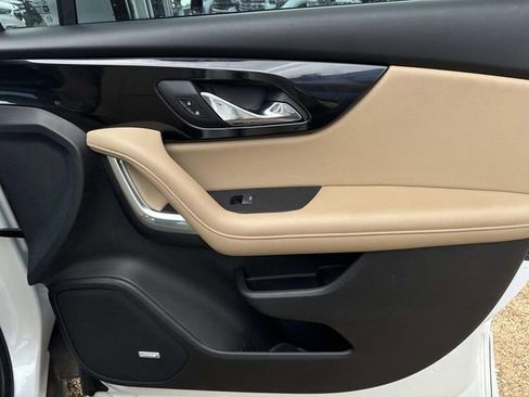 Used 2021 Chevrolet Blazer Premier w/ Driver Confidence II Package image 18