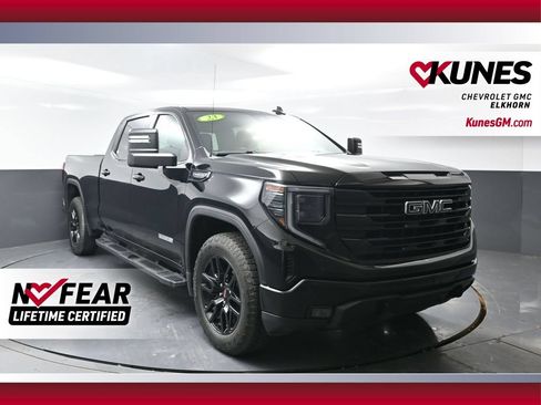 Used 2023 GMC Sierra 1500 Elevation w/ Preferred Package AWD/4WD image 1