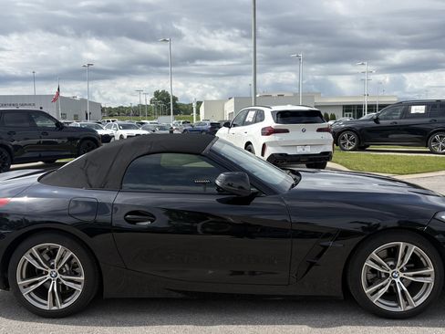 Used 2020 BMW Z4 sDrive30i w/ M Sport Package RWD image 11