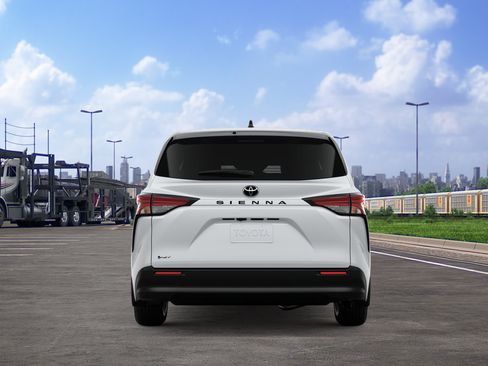 New 2026 Toyota Sienna LE FWD image 10