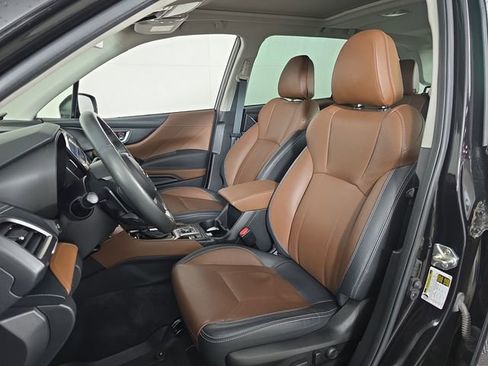 Used 2022 Subaru Forester Touring AWD/4WD image 16