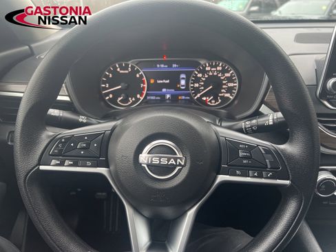 Used 2024 Nissan Altima 2.5 SV image 47