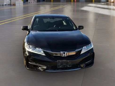 Used 2016 Honda Accord EX-L image 2