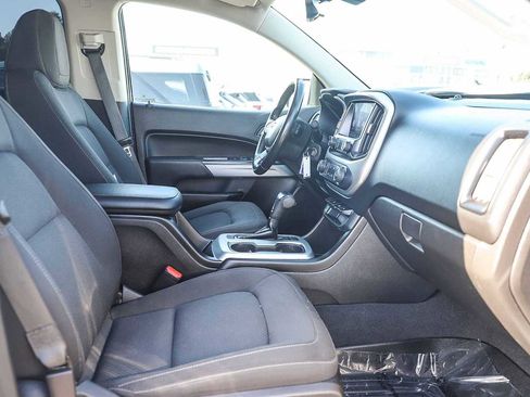 Used 2019 Chevrolet Colorado LT image 17